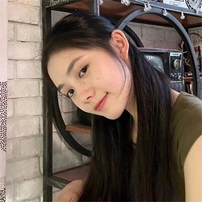 出位俏娇娃